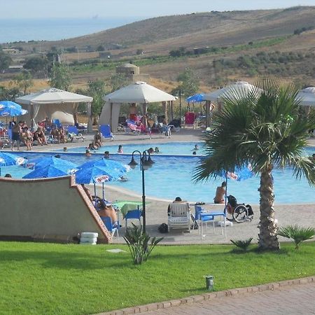 Desusino Park Village & Hotel Butera Exterior foto